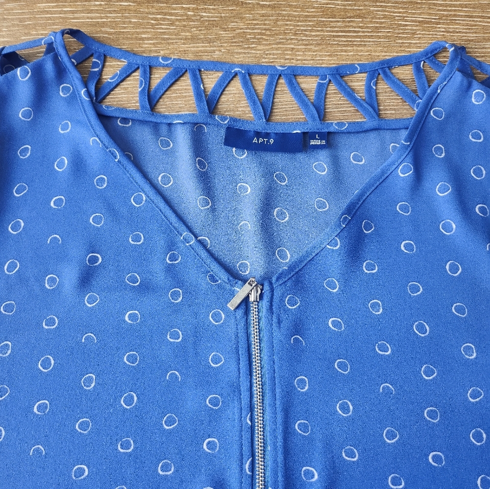 NWT Apt. 9 Blouse